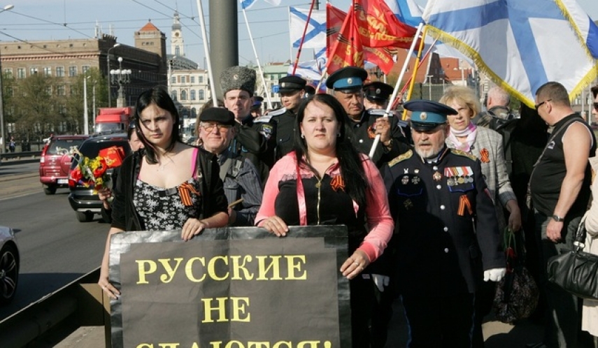 Ethnic Russians protest in Riga [Image: ir.lv]