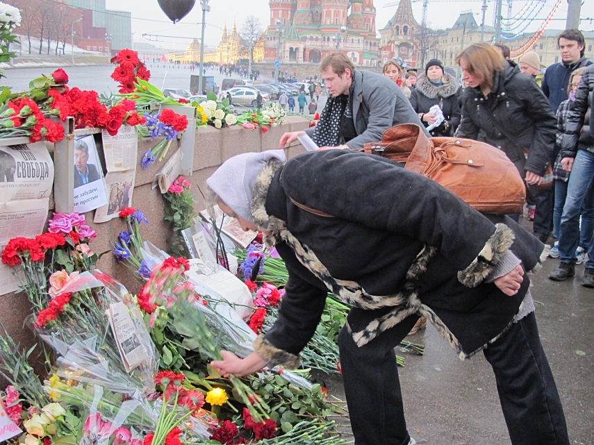 Flowers laid in Moscow after Boris Nemtsov's murder [Image: Creative Commons]