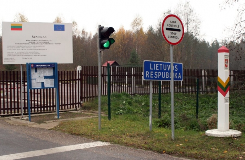 The Lithuanian border with Belarus, where the cigarettes were discovered [Image: delfi.lt]