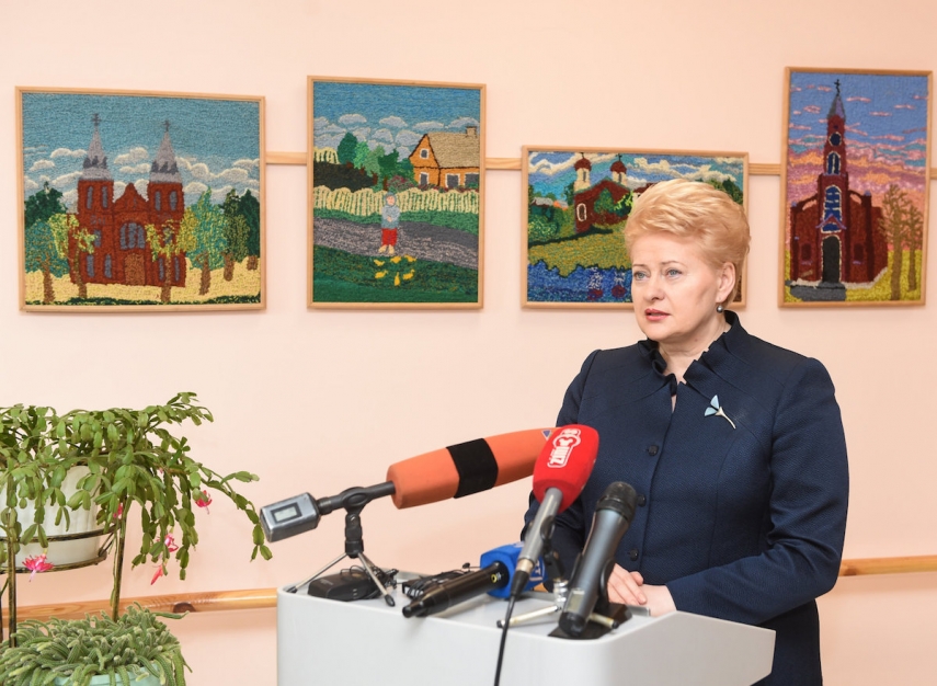 Dalia Grybauskaite during interivew [Image: 15min.lt]