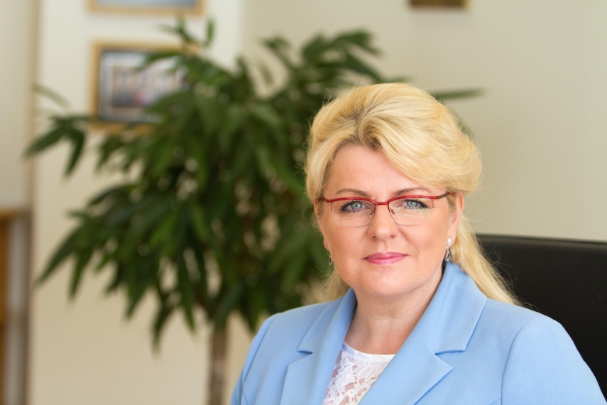 Social Security and Labor Minister Algimanta Pabedinskiene [Image: socialinisdarbas.lt]