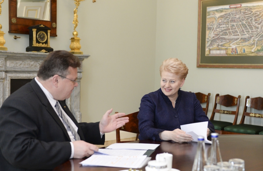 Linkevicius (left) with Grybauskaite (right) [Image: LRP.lt]