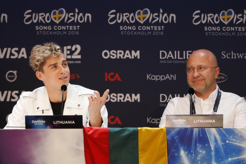 Donny Montell at Eurovision (left) [Image: Andres Putting]