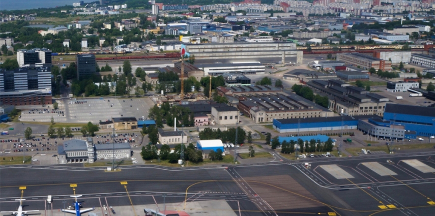 Tallinn Airport from above [Pierre Andre Leclercq]