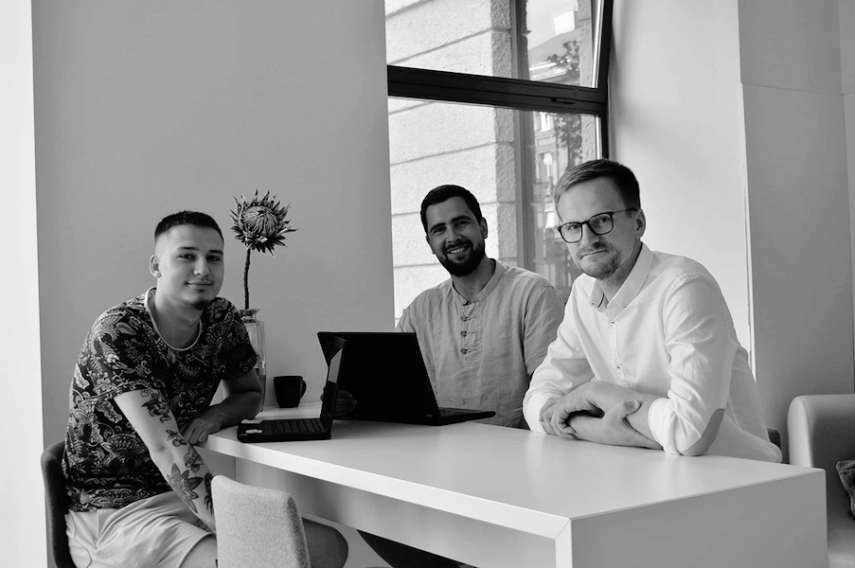 GETFIX: finding a proper handyman with a click on your cell