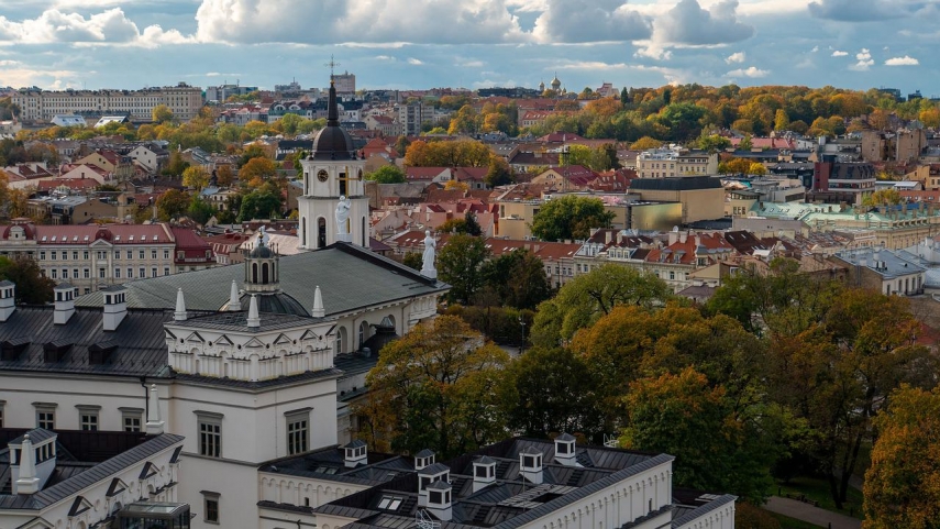Vilnius to mark birthday with comical 90s-style campaign