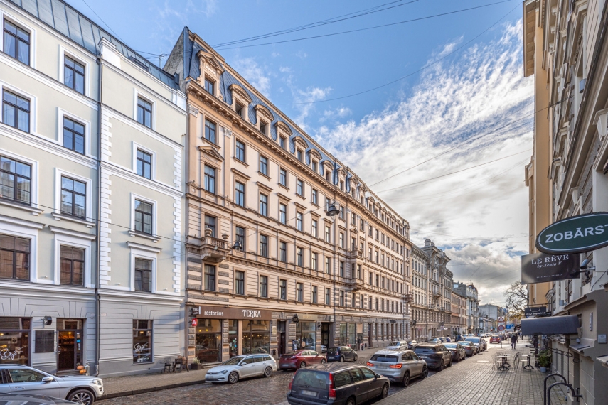 Photo: Blaumaņa Street 9, Riga. Apartments offered: 55. Average discount – 24% (avg. from 1652eur/sq.m. to 1254eur/sq.m.)