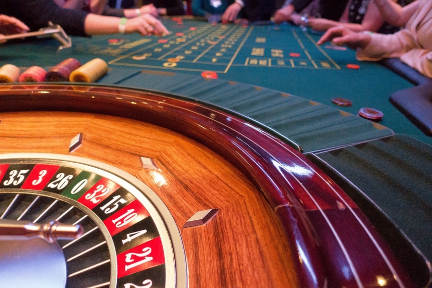 Comparing European and US Online Blackjack Casinos