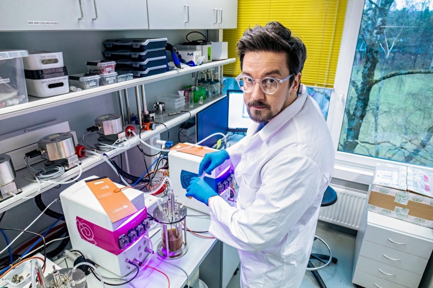 ÄIO and Fibenol Collaborate to Pilot Biomanufacturing of High-value Microbial Oils