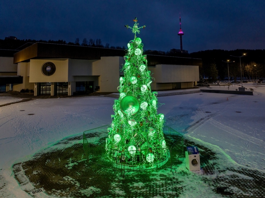 Lithuania Lights Up Europe with the Most Sustainable Christmas Tree