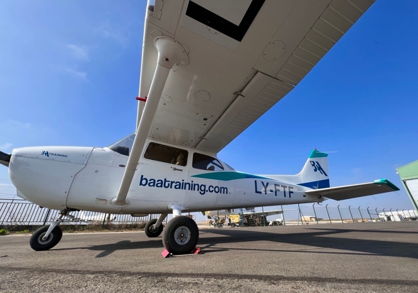 BAA Training acquired 48 units of Cessna 172 Skyhawks