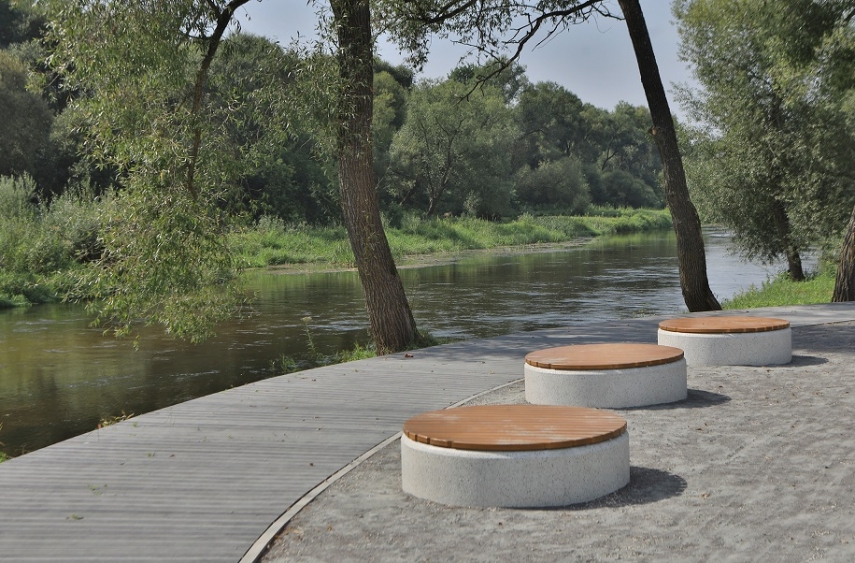 Photo: Mirabeles trail for pedestrians and cyclists along the river Sventoji