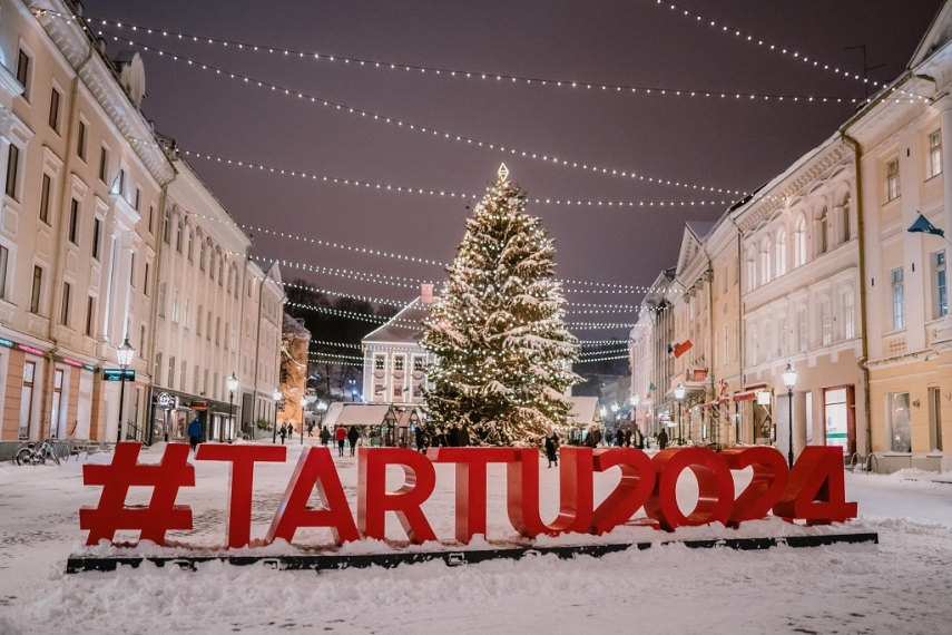 Photo: Tartu central square (by Mana Kaasik)