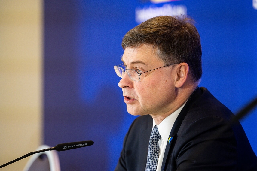 Dombrovskis plans to discuss EU support in talks with Ukrainian government in Kyiv