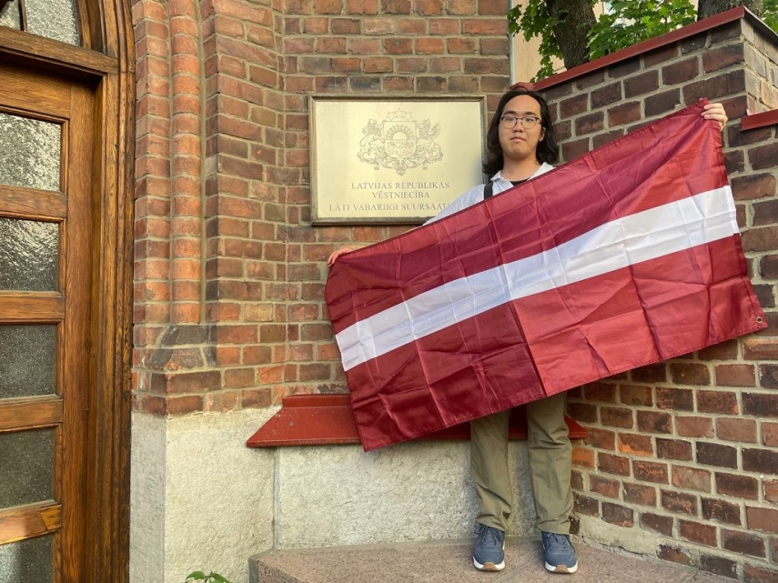 Japan’s Naoki Watanabe writes poems in Estonian and Latvian and learns extinct Baltic tongues