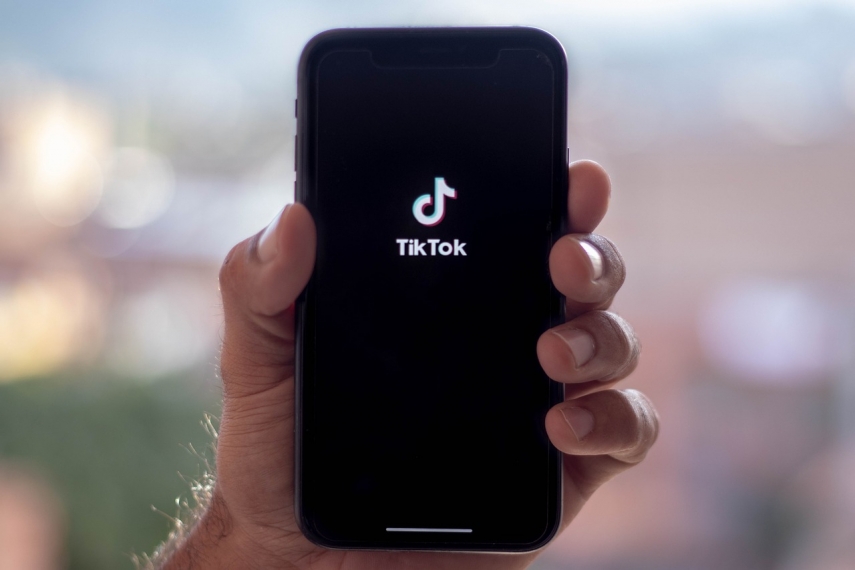 What are the safest ways to get TikTok Coins without paying?