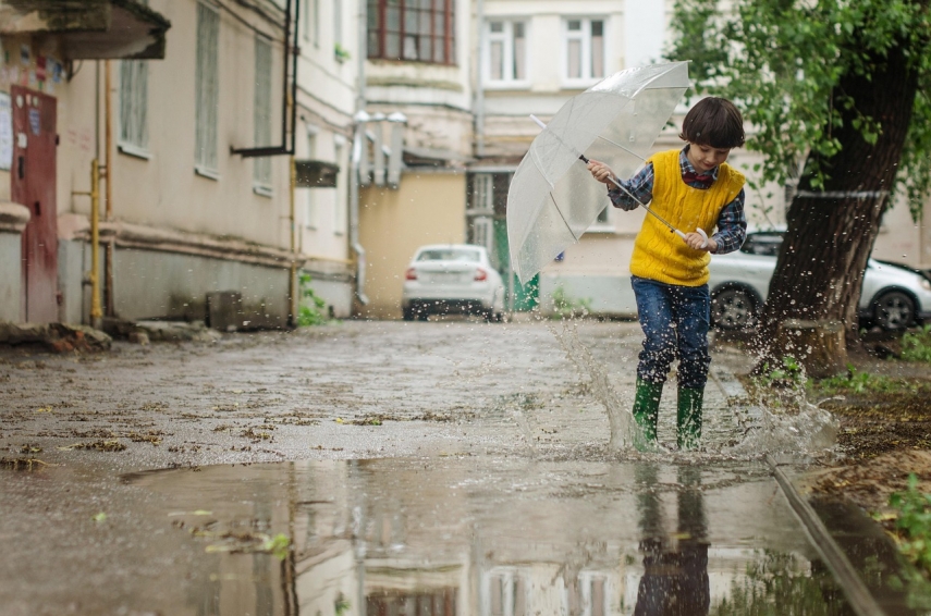 Riga receives half of normal monthly rainfall on Friday