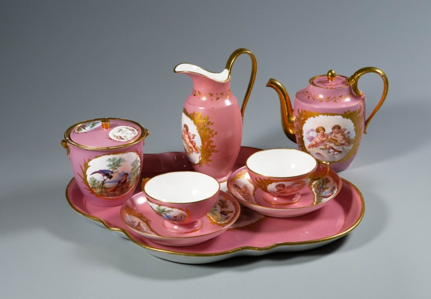 Different tastes of the history of tea at the Museum of Applied Arts and Design