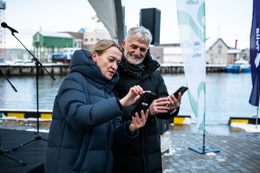 A year with PERS: a strategic step toward a greener port