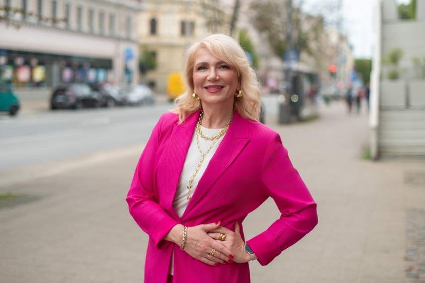 61% of Employees Feel Resentment Toward Their Employer - Why Are We Experiencing a Crisis of Trust?