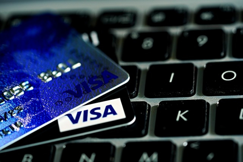 Why Online Safety Matters More as Entertainment Moves to Mobile