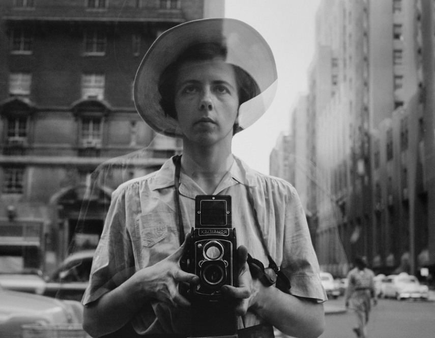 Photo: Vivian Maier. Self-Portrait, New York, NY, 1954 © Estate of Vivian Maier, Courtesy of Maloof Collection and Howard Greenberg Gallery, NY